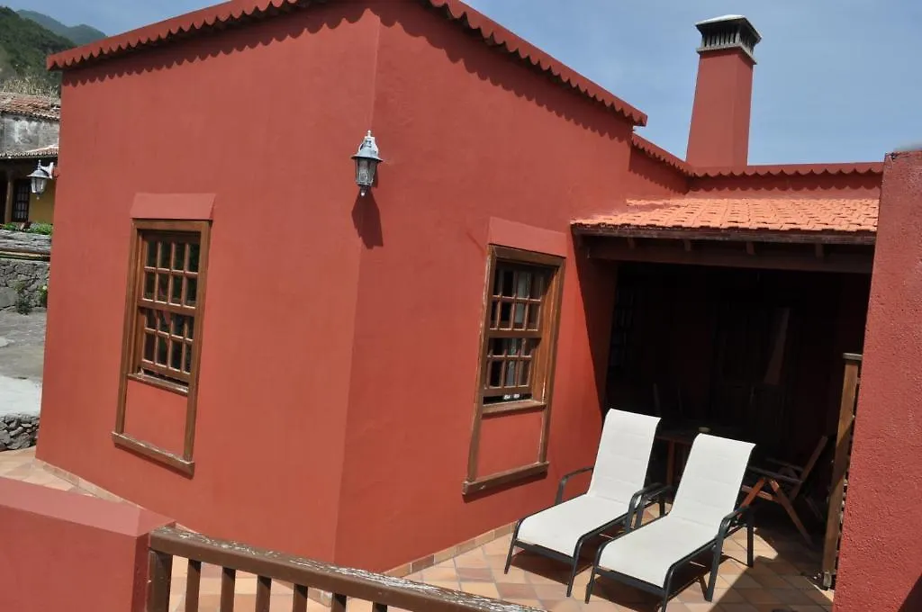 Casa Chamiquela Villa La Galga Spain